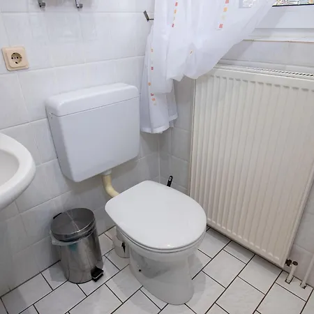 Krebs By Interhome بيت للعطل *