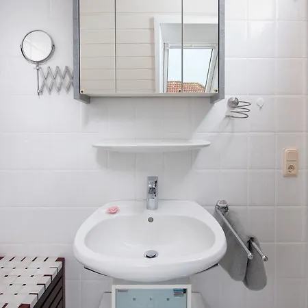 Krebs By Interhome *