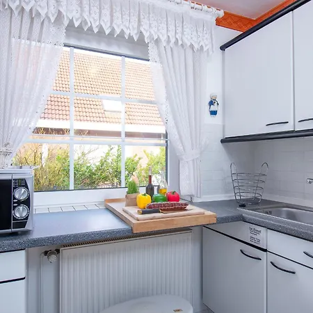 Krebs By Interhome